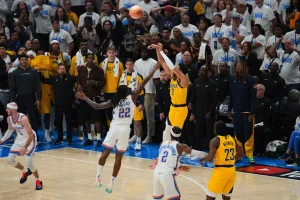 NBA總冠軍賽/Tyrese Haliburton再施魔法飆進準絕殺!溜馬以1分差破雷霆主場
